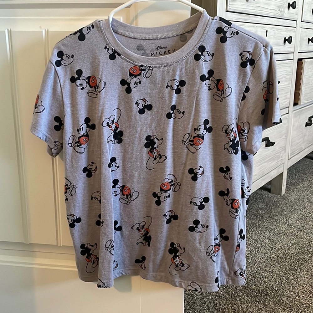 Disney T shirt